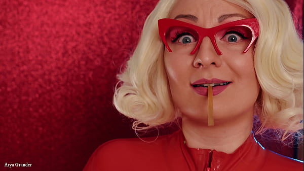 Video ASMR mukbang in cui si mangia il lattice - con l'apparecchio