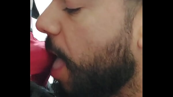 SEDUCING THE BUILDING DOORMAN (COMPLETE ON RED)