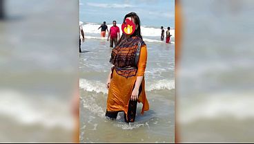 Ass Teen performs - naughty