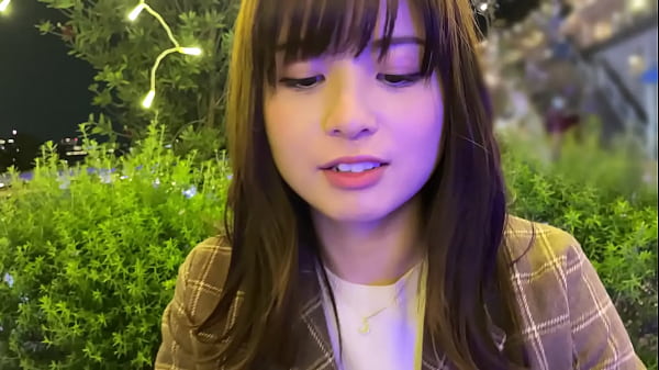 [Cuteness with no blind spots! Icharab SEX with JD with the strongest style] As soon as I entered the Jacuzzi with the latest Reiwa female college student who was a beauty pageant finalist, I got horny and did an outdoor blow job without attracting attention.