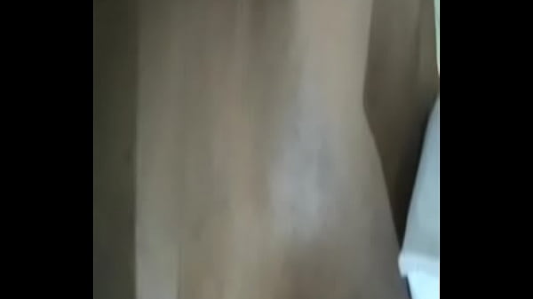 v 254esimo ragazzo ragazzo caldo e peloso