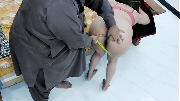 Thợ may Ấn Độ Chết tiệt làng Gawar Cô gái mông to như một con chó cái, cứng và thô theo phong cách chó với âm thanh tiếng Hindi rõ ràng Nói chuyện lãng mạn