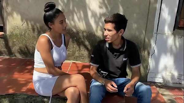 Adolescente prende in giro il video