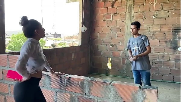 Hàng xóm giúp tôi sửa điện và tôi CẢM ƠN BẰNG TÌNH DỤC