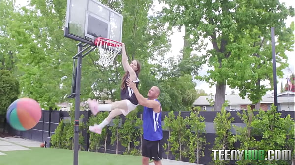 Guarda il video teenager impertinente