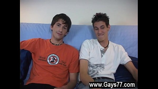 Coq Gay Il a guidé son pénis, et à mi-chemin dans le genre Anthony