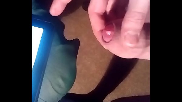 Pioggia di sperma calda e cremosa su questo grosso culone di ragazza BBW formosa e sexy