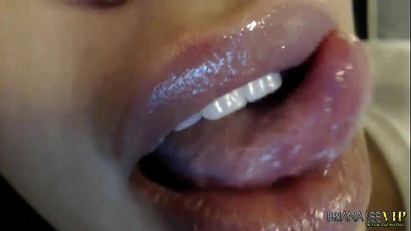 Calda e adorabile teenager si diverte - amatoriale